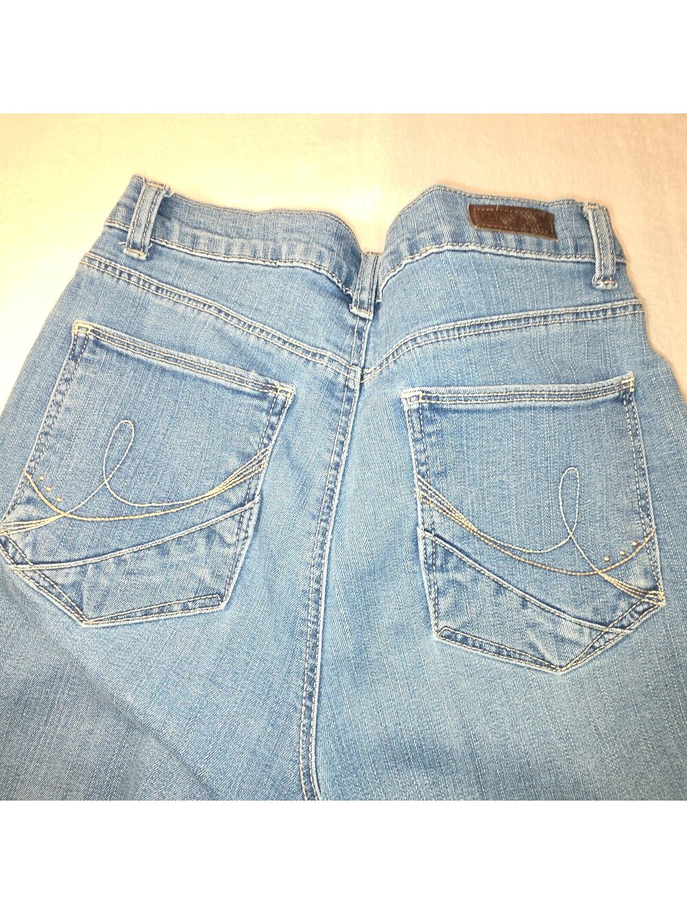 Lee Classic Fit Womens Medium Blue Denim Jeans Size 8 - Picture 3 of 11